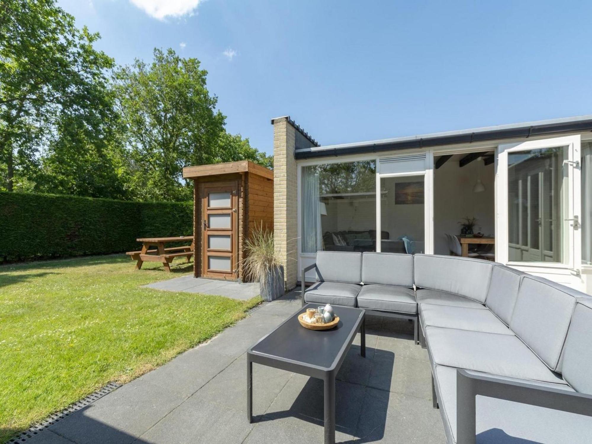 Contemporary Bungalow With Garden Sint Maartensvlotbrug Exteriér fotografie